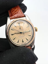 Load image into Gallery viewer, Rolex 5011 Bubbleback from 1948 *Full service*
