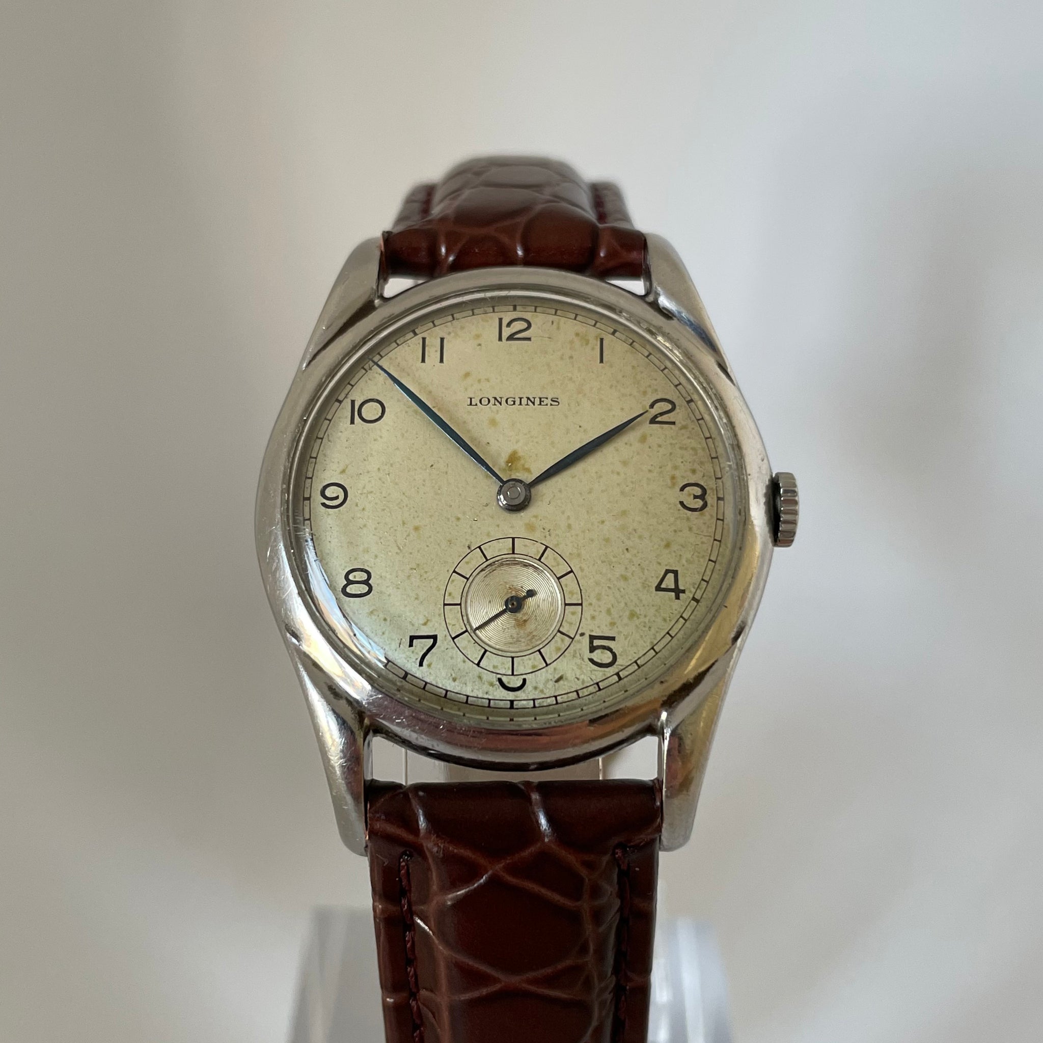 Longines Ref. 5628 Sub Second with Extract of the Archives by