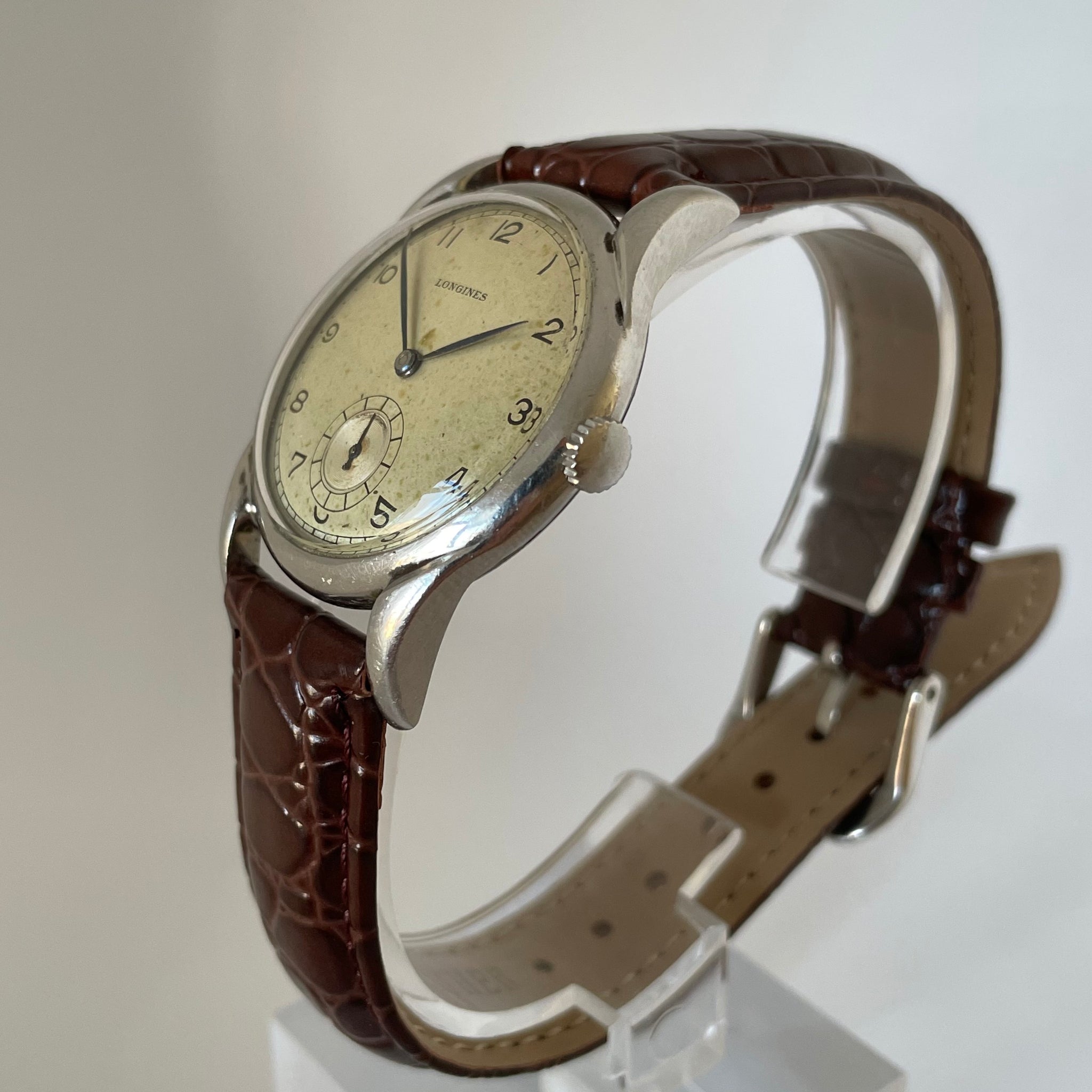 Longines Ref. 5628 Sub Second with Extract of the Archives by